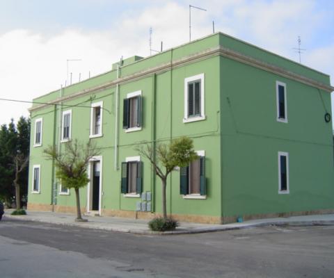 Restauri con recupero delle facciate e tubazioni per adduzione gas metano IACP Campi Salentina (LE)